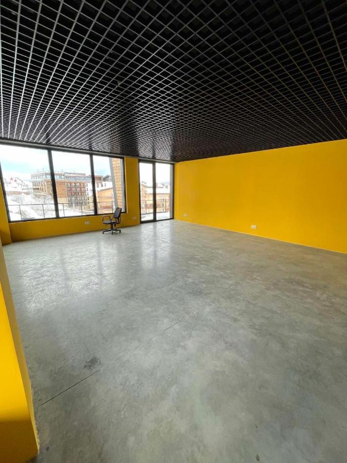 Appartement 3 Bedroom With Free Parking On Premises